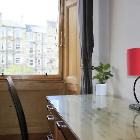 דירה Sunny Flat In Stylish Stockbridge *