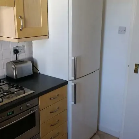 Apartment Spacious Historic 2-bed Flat On The Royal Mile Edinburgh