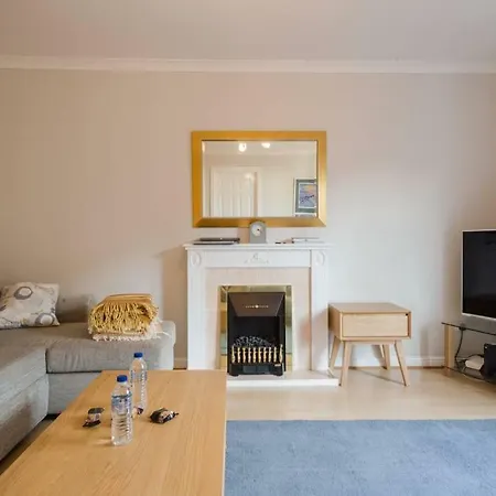 Modern 2 Bed 15 Minute Walk To Princes St Apartamento *