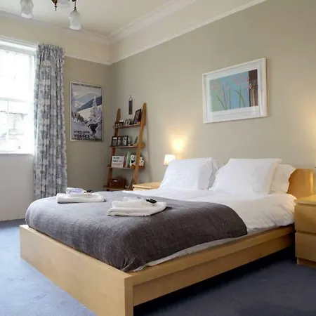 Spacious 3 Bed Central With Roof Top Terrace Apartamento Edimburgo