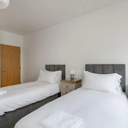 Shandwick Penthouse * Edinburgh