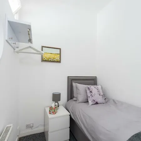 罗斯本公寓 公寓 爱丁堡