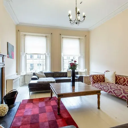 Broughton Place - 4 Bedroom Georgian Townhouse In The City Centre Apartment Edinburgh