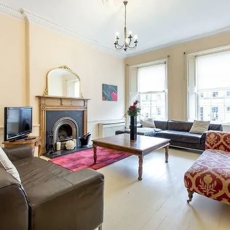 Broughton Place - 4 Bedroom Georgian Townhouse In The City Centre Apartment