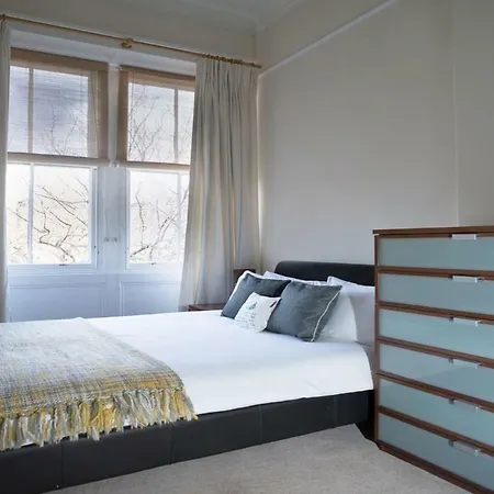 Spacious West End