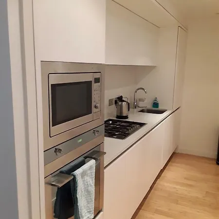 Modern Central דירה *