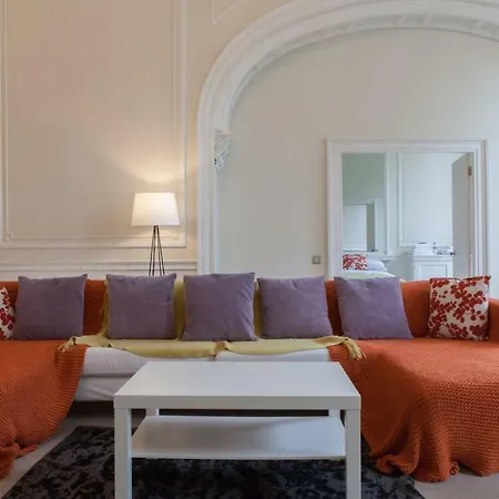 Apartamento Georgian Townhouse Apt. 10 Min Walk To Princes St