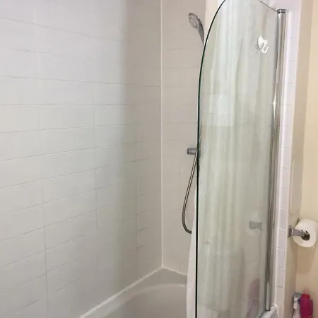 Apartamento Bright, Modern,very Clean And Comfortable Flat Edimburgo