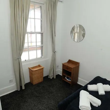 City Lothian Near Waverley 2 Bed Flat Edinburgh