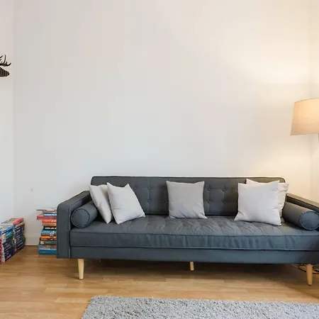 Henderson Row - Cosy New Town Apt 10 Minutes Walk From Princes St * Edimburgo