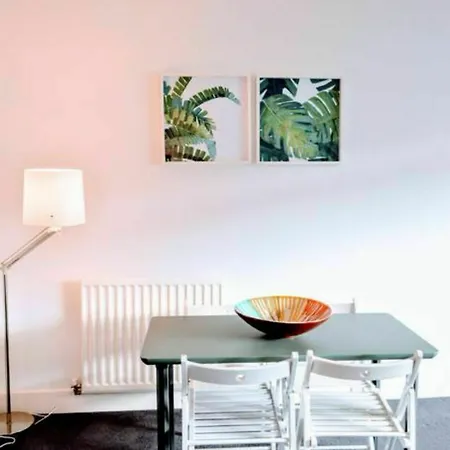 Apartamento Beautifully Renovated -central *