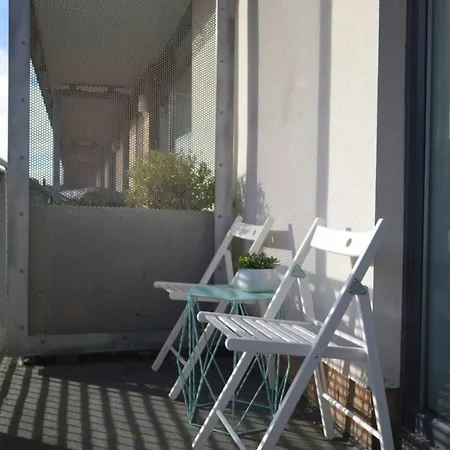 Beautifully Renovated -central Apartamento Edimburgo