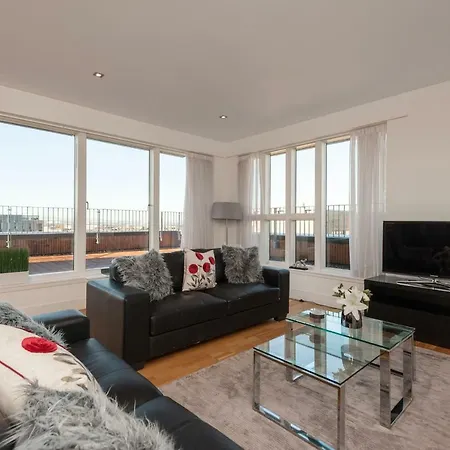 Luxury Penthouse *