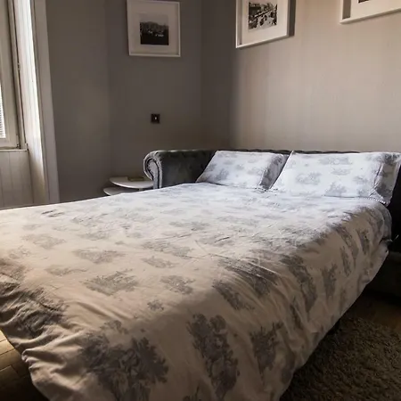 דירה Charming Very Near The City Centre *