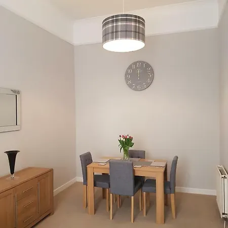 Spacious Modern Stockbridge/new Town Appartement