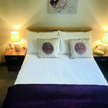 The Paddockholm - Budget Holiday Appartement Edinburgh
