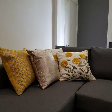 East Mayfield Apartment *
