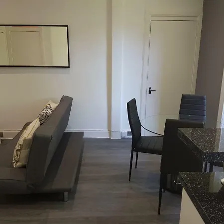 East Mayfield Apartment Edinburgh