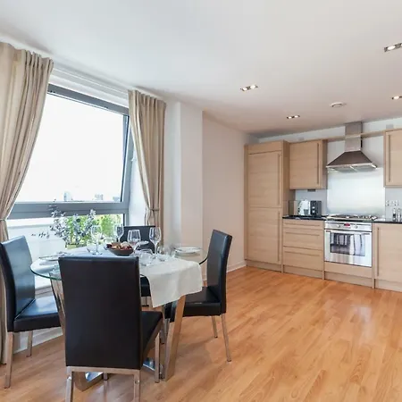 Stylish Garden View * Edinburg