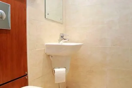 Apartment Holyrood With Parking & Lift Access Edinburgh