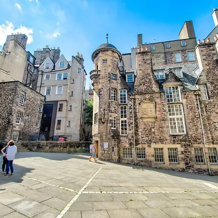 アパート Modern Flat With Fantastic Views By The Royal Mile *