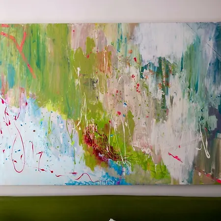 Modern Flat With Fantastic Views By The Royal Mile