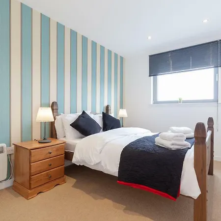 Stylish Penthouse Apartment Edinburgh