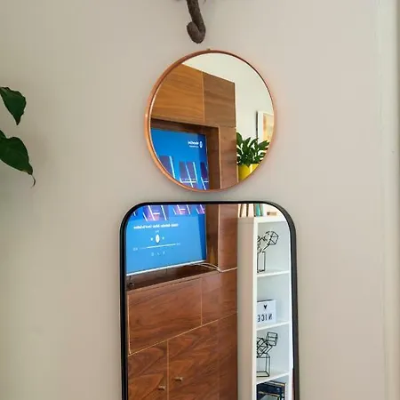 Modern Flat With Fantastic Views By The Royal Mile * エディンバラ