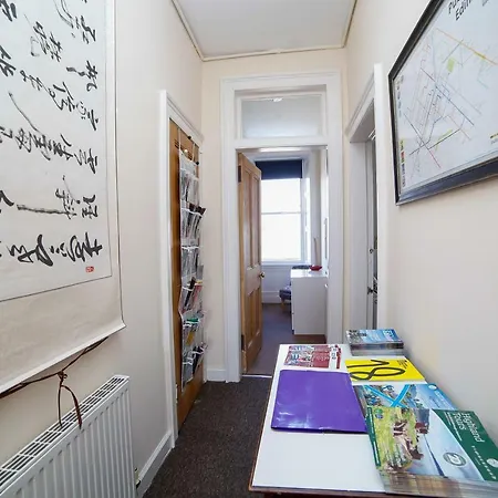 Another Daire Edinburgh