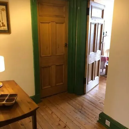 Unique Flat For 5 Walking Distance To Grassmarket