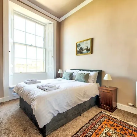 Leopold Apartment
