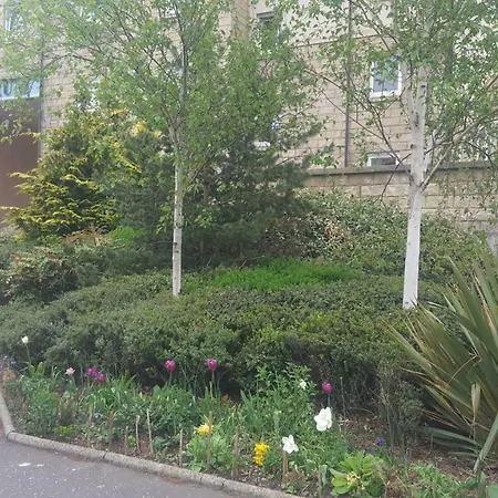 Luxury Spectrum Edinburg