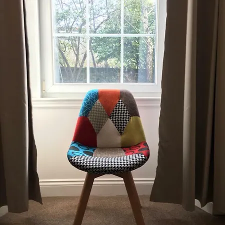 Apartament One Bedroom Spacious Flat In London Road *