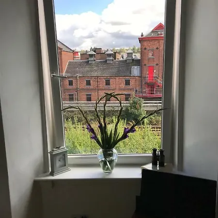 Wardlaw Terrace Apartment
