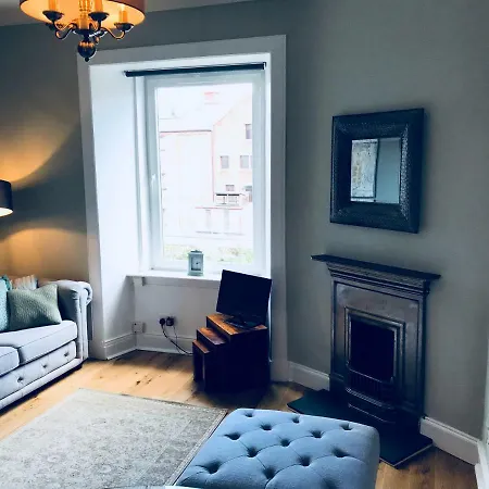 Wardlaw Terrace