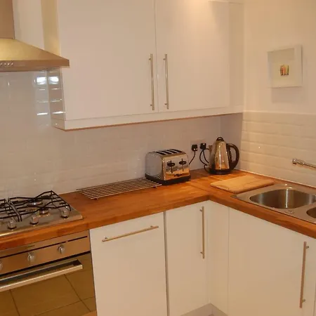 From At Number 2 * Эдинбург