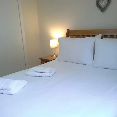 Spacious Leith إدنبرة