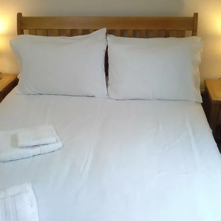 Spacious Leith شقة
