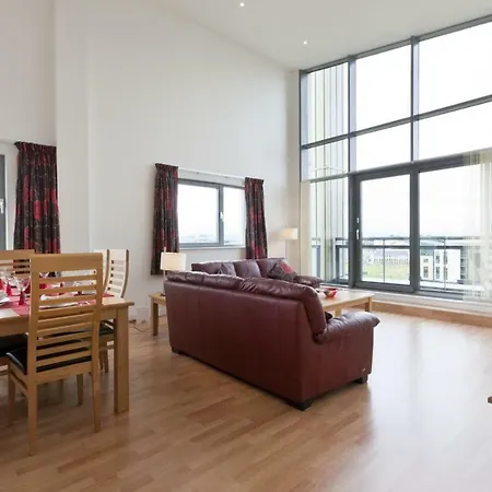 Apartment Penthouse Ocean View Edinburgh