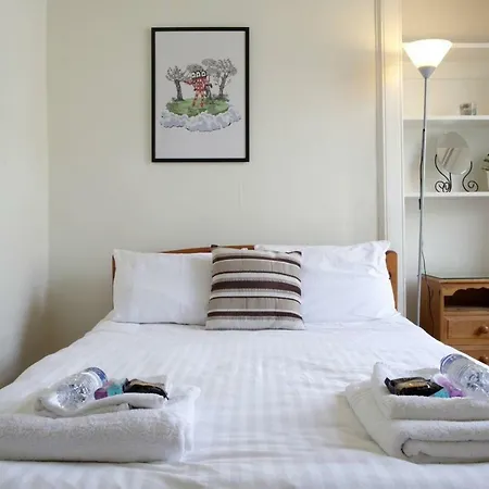 Grindlay Street Residence, 2 Bedroom, 2 Bathroom Close To Castle * Édimbourg