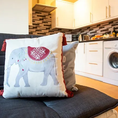 Apartamento Fabulous Seaside - Sleeps 6, Free Wifi & Parking *