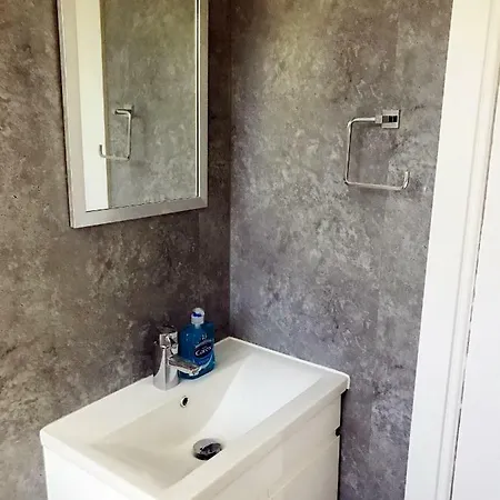 Appartamento City Center - Budget Holiday Flat *