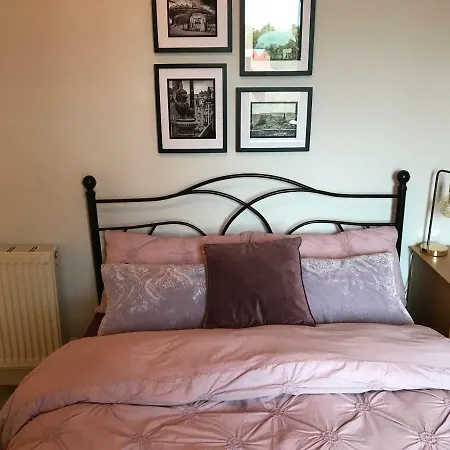 Wardlaw Terrace *