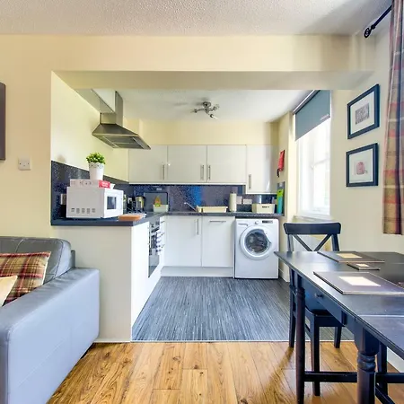 Stunning Castle View Apartamento Edimburgo