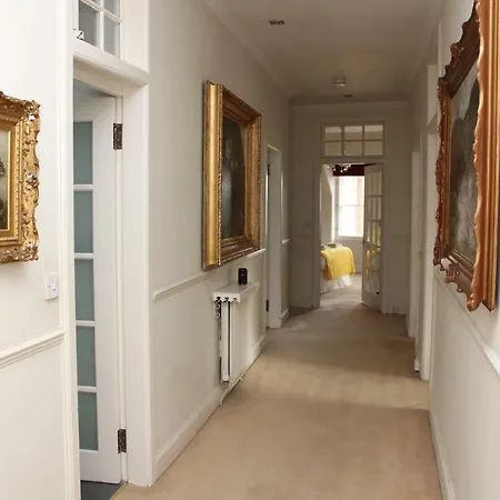 The Nest At Ramsay Garden *