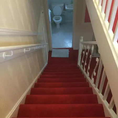 34 Broomhouse