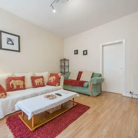 Central Spacious In Haymarket Area 公寓