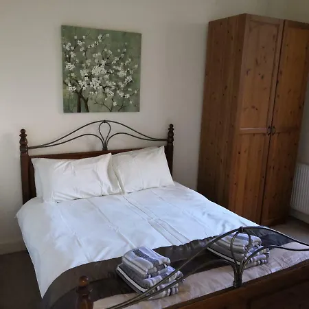 Buccleuch Place Residence, Off George Square, Sleeps 4 *