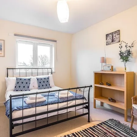Modern Large Family With Private Parking Apartamento *