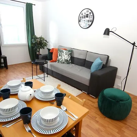 West Port Apartamento